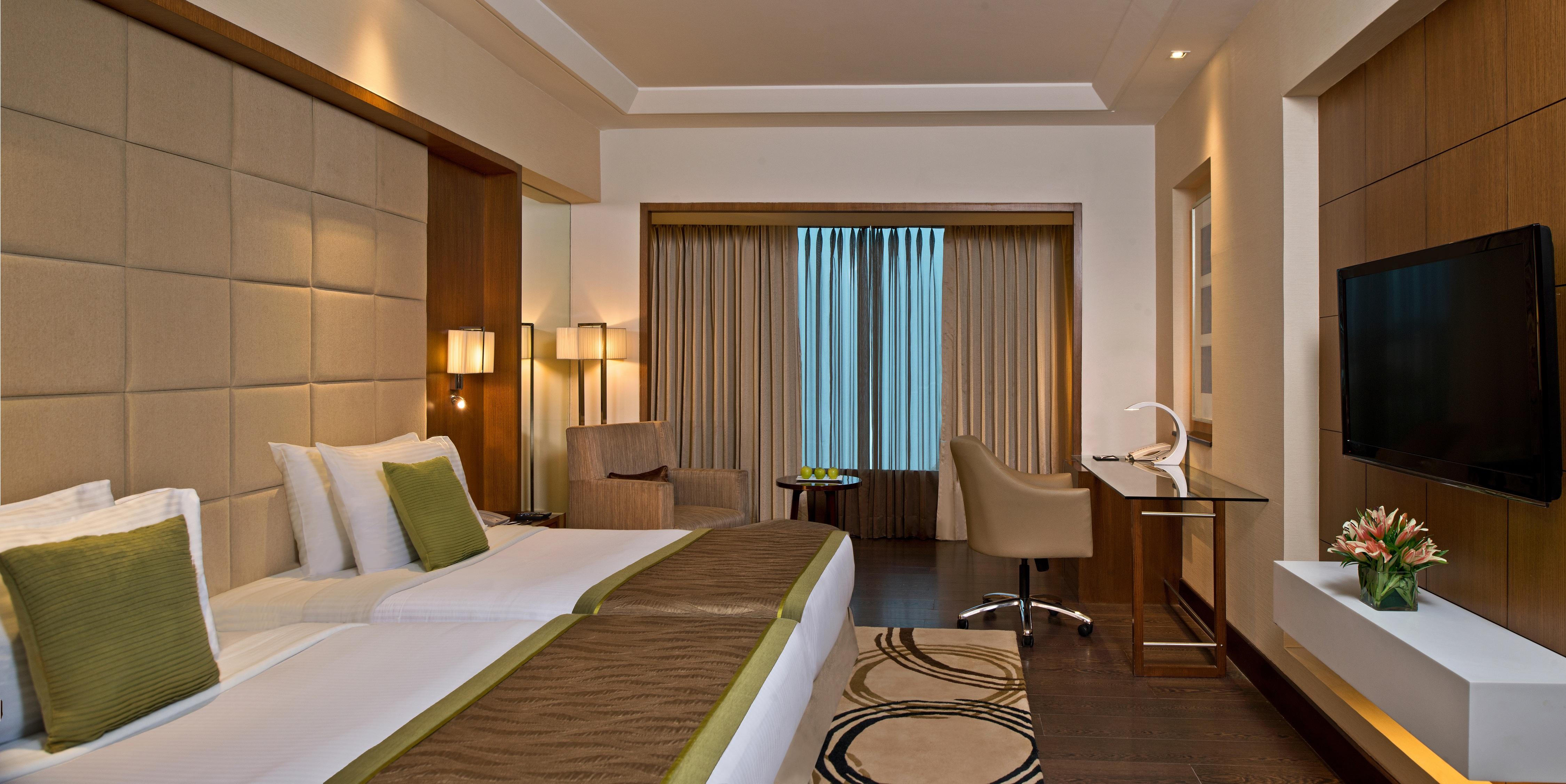 Taj Hotel & Convention Centre, Agra Agra  Bagian luar foto A room at the Taj Bengal