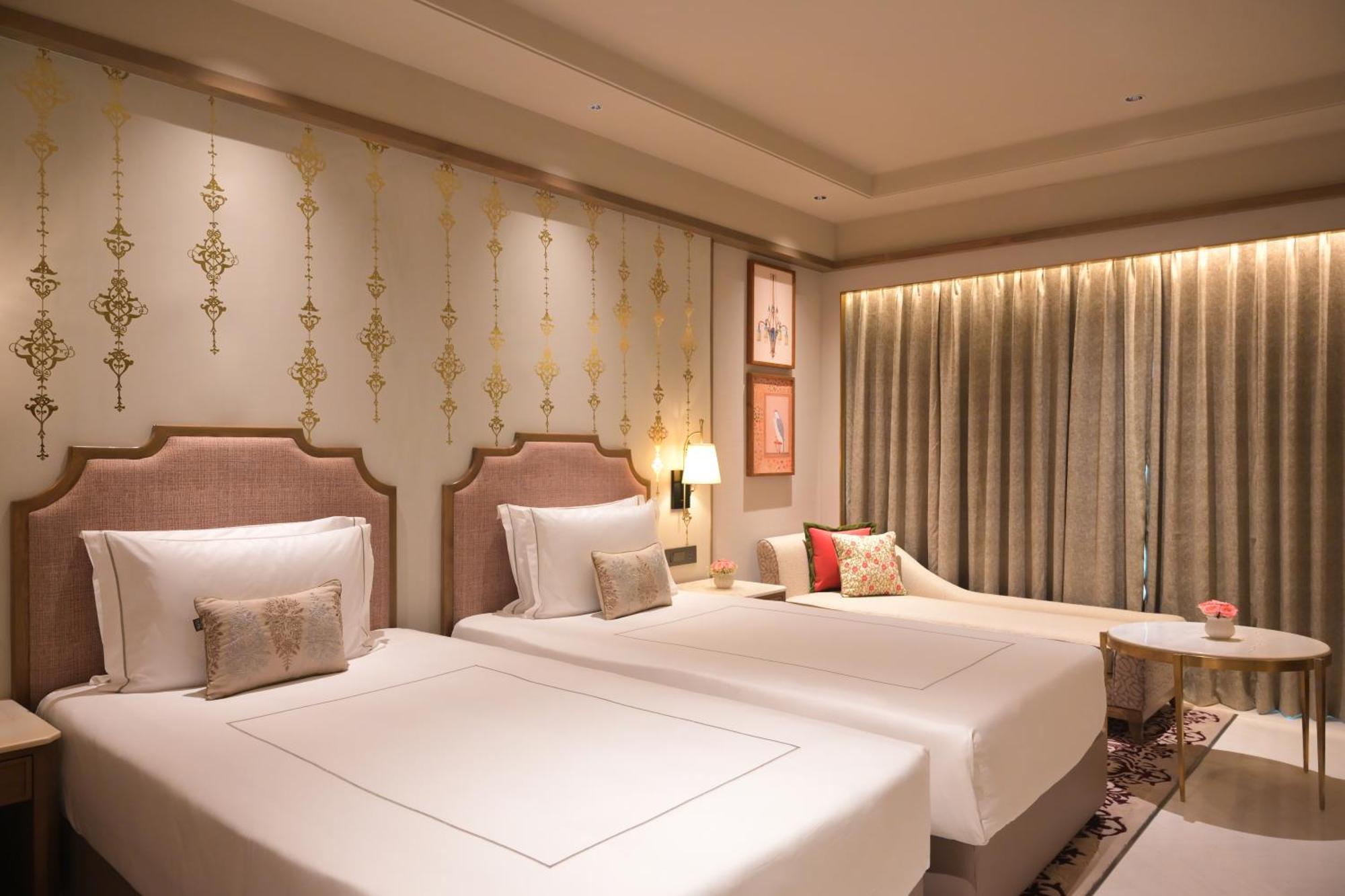 Taj Hotel & Convention Centre, Agra Agra  Ruang foto Deluxe Room