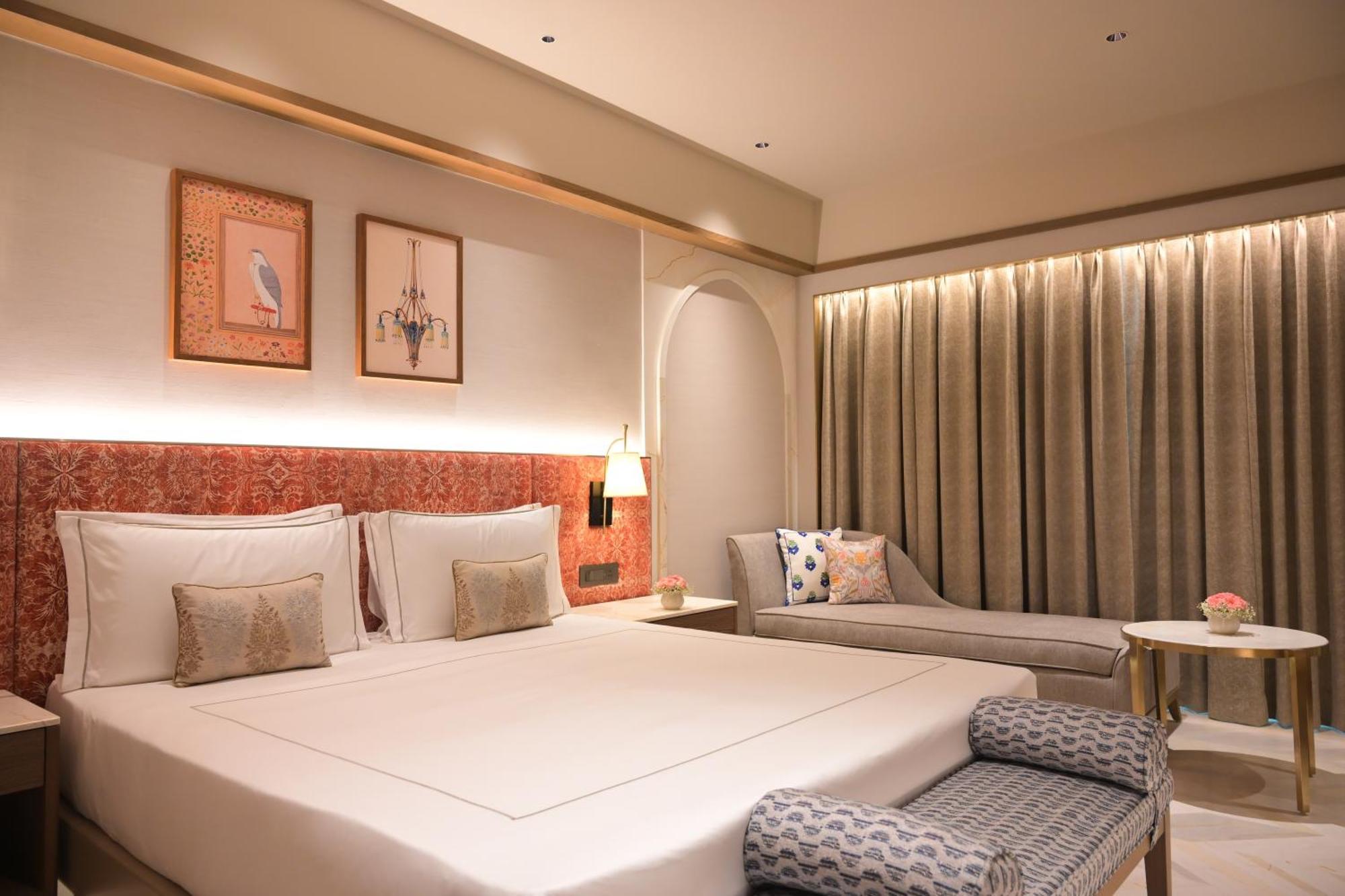 Taj Hotel & Convention Centre, Agra Agra  Bagian luar foto A room at The Park, Hyderabad