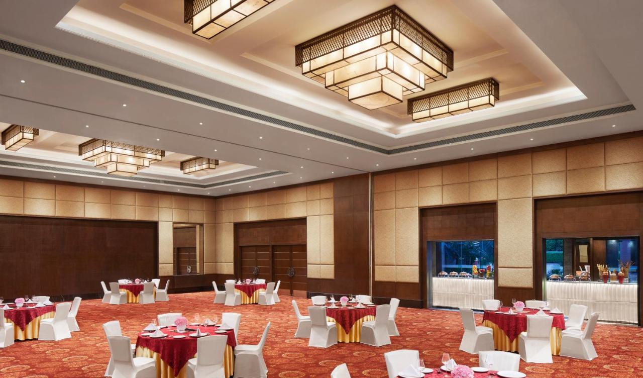 Taj Hotel & Convention Centre, Agra Agra  Bagian luar foto The Grand Ballroom